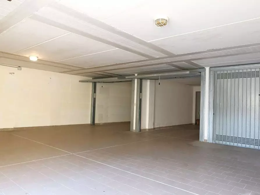 Immagine 31 di Appartamento in vendita  in Italia a Cervia