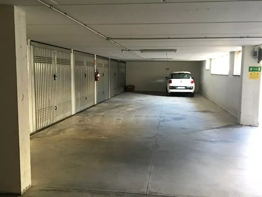 Immagine 32 di Appartamento in vendita  in Scalette a Cervia