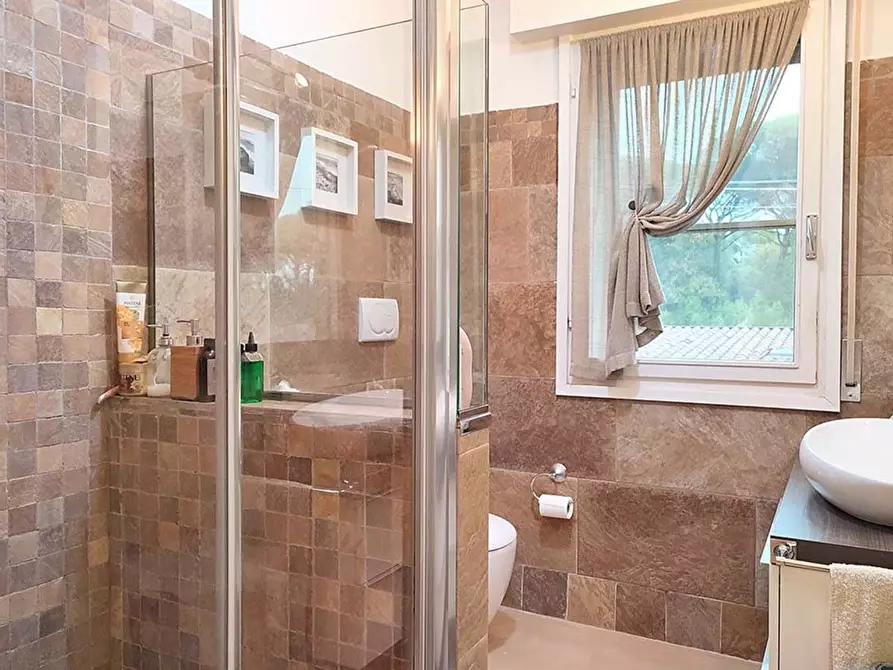 Immagine 21 di Appartamento in vendita  in Francesco Rizzoli 12 a Cervia