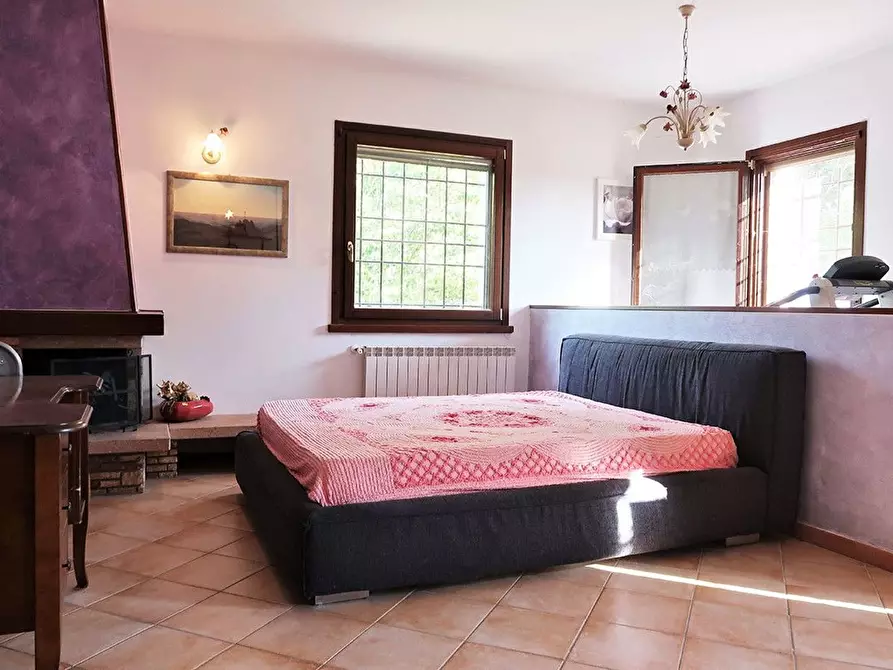 Immagine 22 di Villa in vendita  in Ponte della Vecchia a Ravenna