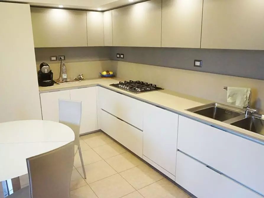 Immagine 18 di Casa semindipendente in vendita  in Bova a Cervia