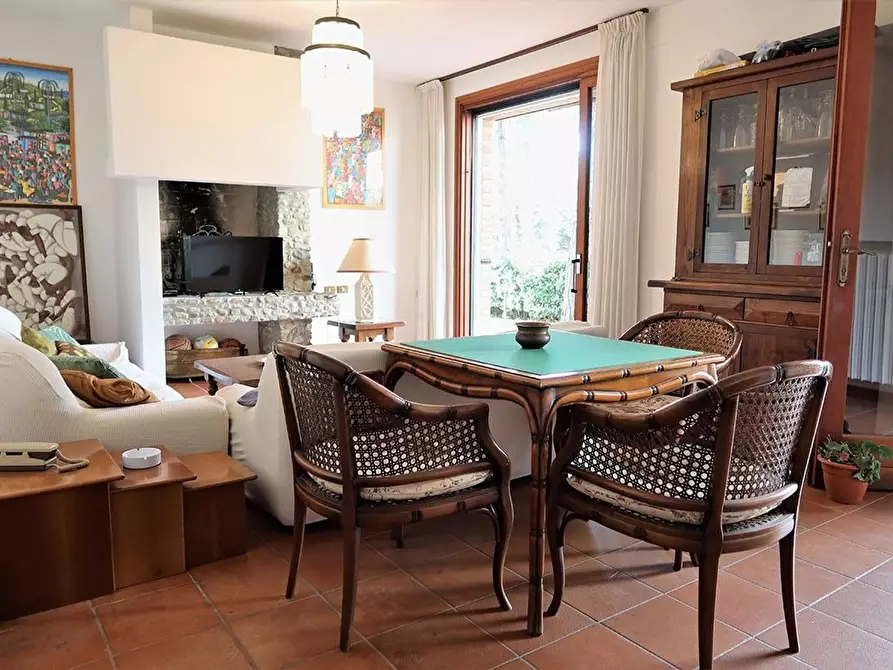 Immagine 11 di Casa semindipendente in vendita  a Cervia