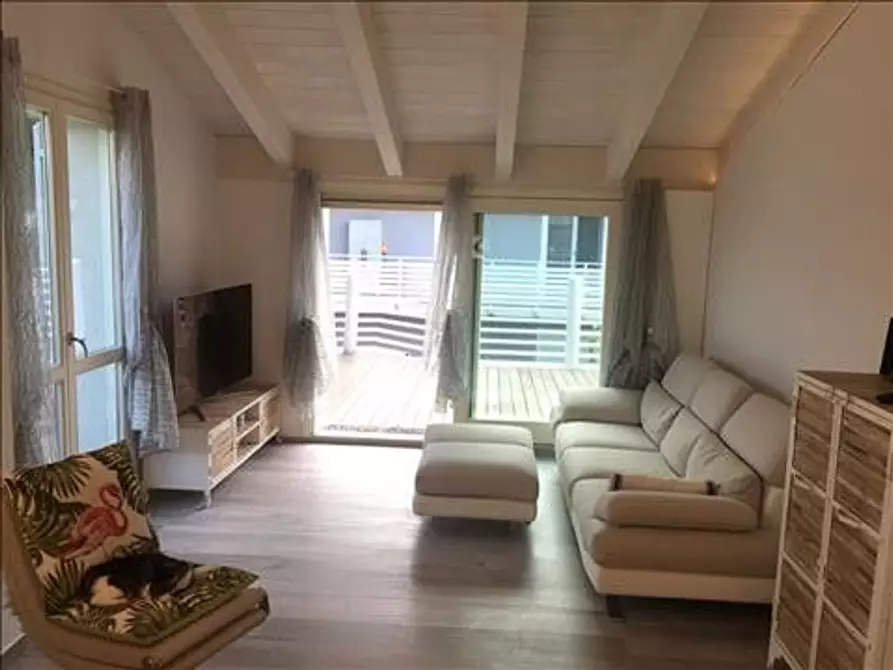 Immagine 12 di Attico in vendita  in Volturno a Cervia