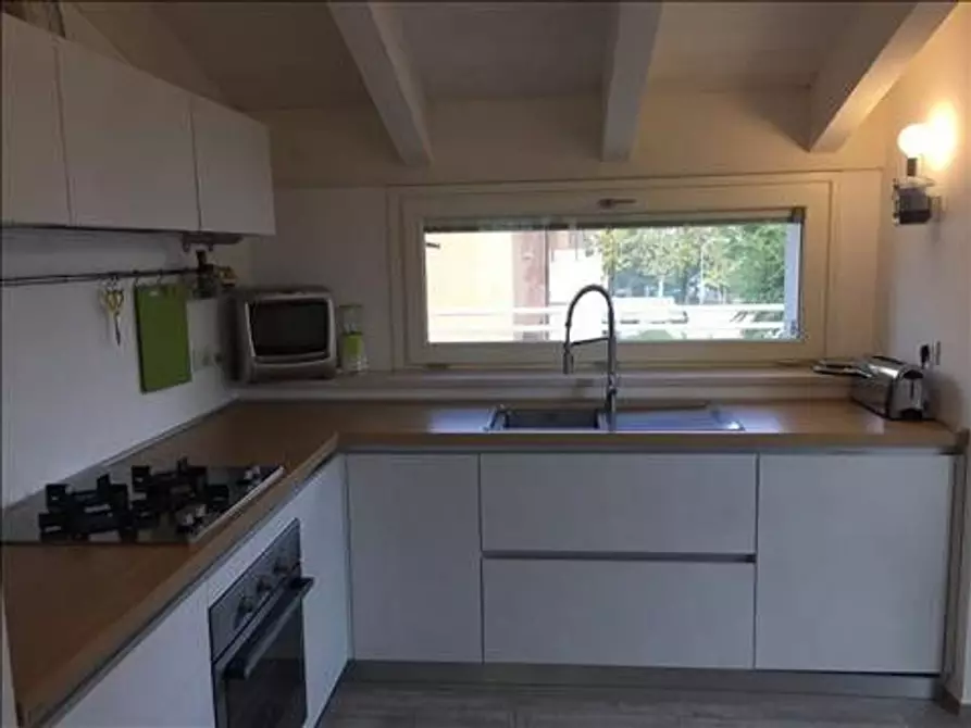 Immagine 18 di Attico in vendita  in Volturno a Cervia