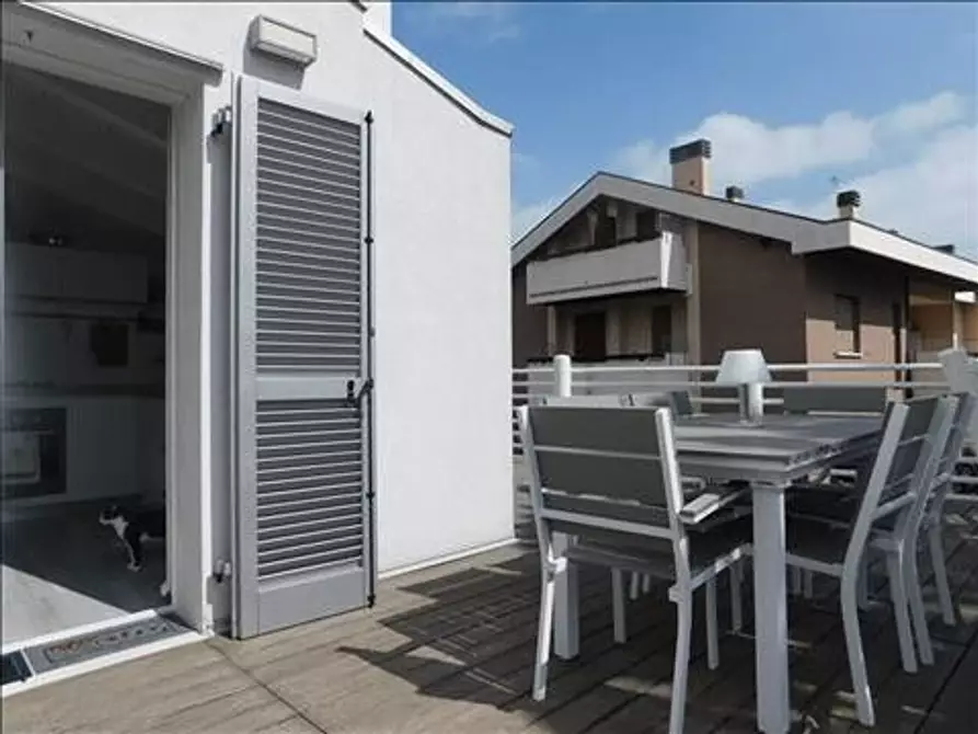 Immagine 30 di Attico in vendita  in Volturno a Cervia