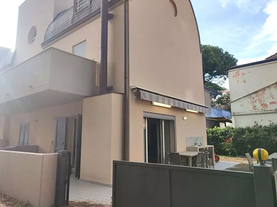 Immagine 2 di Casa semindipendente in vendita  in Filippo Corridoni a Cervia