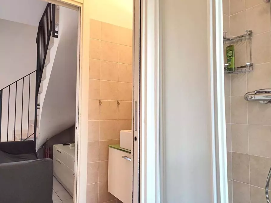 Immagine 11 di Casa semindipendente in vendita  in Filippo Corridoni a Cervia