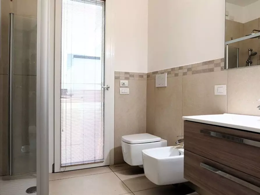 Immagine 21 di Appartamento in vendita  in Caduti per la Libertà a Cervia