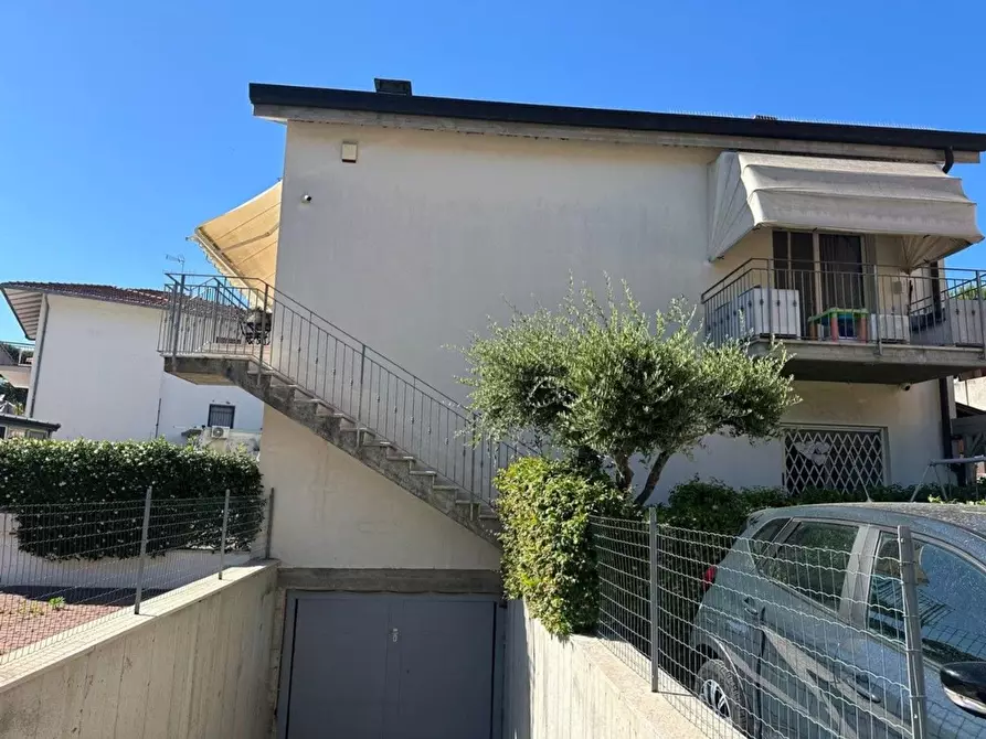 Immagine 2 di Appartamento in vendita  in dei Mughetti a Cervia