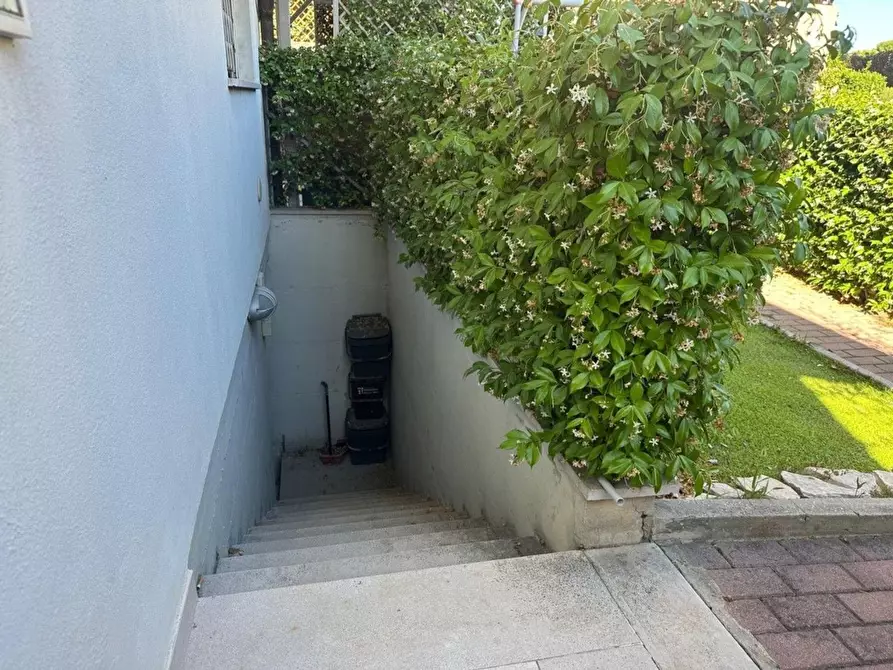 Immagine 25 di Appartamento in vendita  in dei Mughetti a Cervia