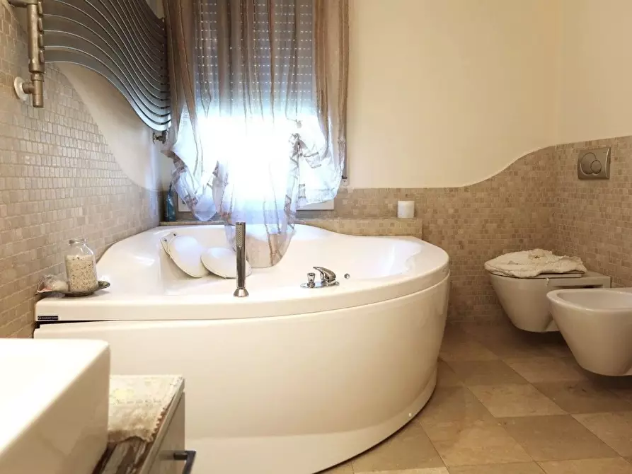 Immagine 27 di Casa indipendente in vendita  in Puglie a Cervia