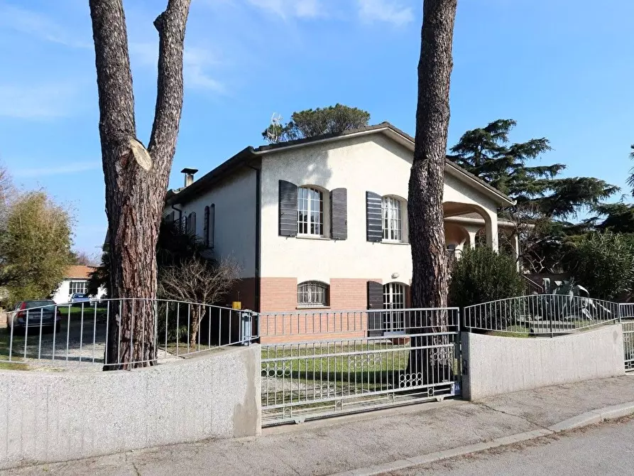 Immagine 1 di Casa indipendente in vendita  in Don Nicola Silvagni a Ravenna