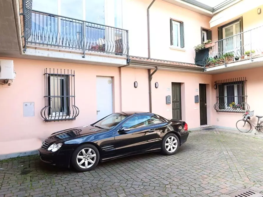 Immagine 27 di Appartamento in vendita  in della Torre a Cesenatico