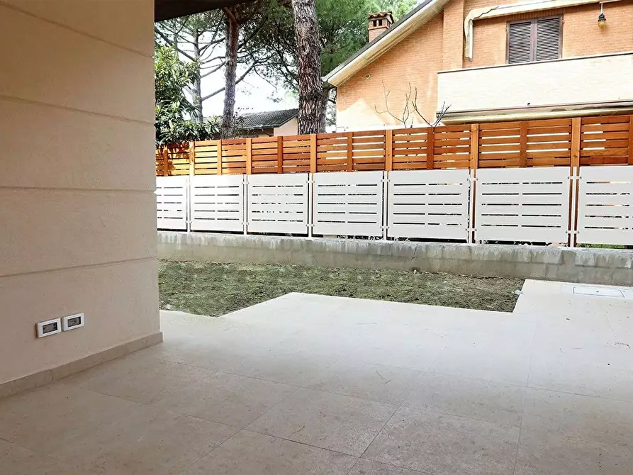 Immagine 27 di Appartamento in vendita  in del Bramante a Cervia