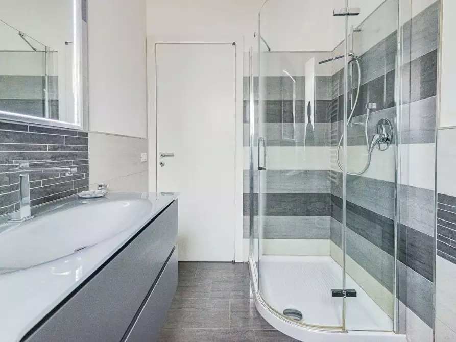 Immagine 13 di Appartamento in vendita  in Pinarella a Cervia