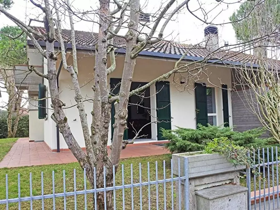 Immagine 4 di Villa in vendita  in Senna a Cervia