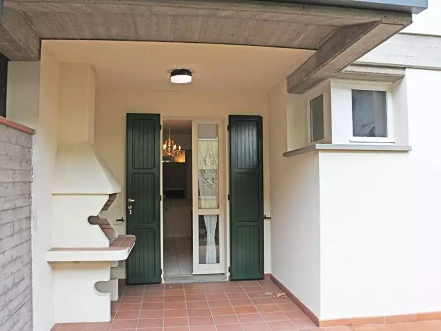 Immagine 12 di Villa in vendita  in Senna a Cervia