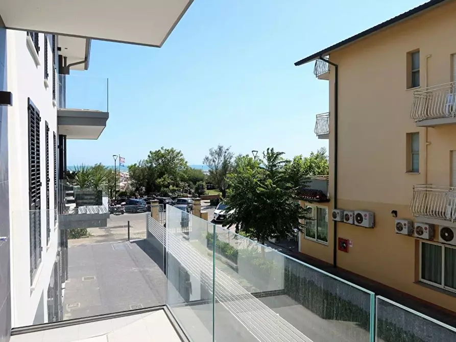 Immagine 8 di Appartamento in vendita  in Grazia Deledda a Cervia