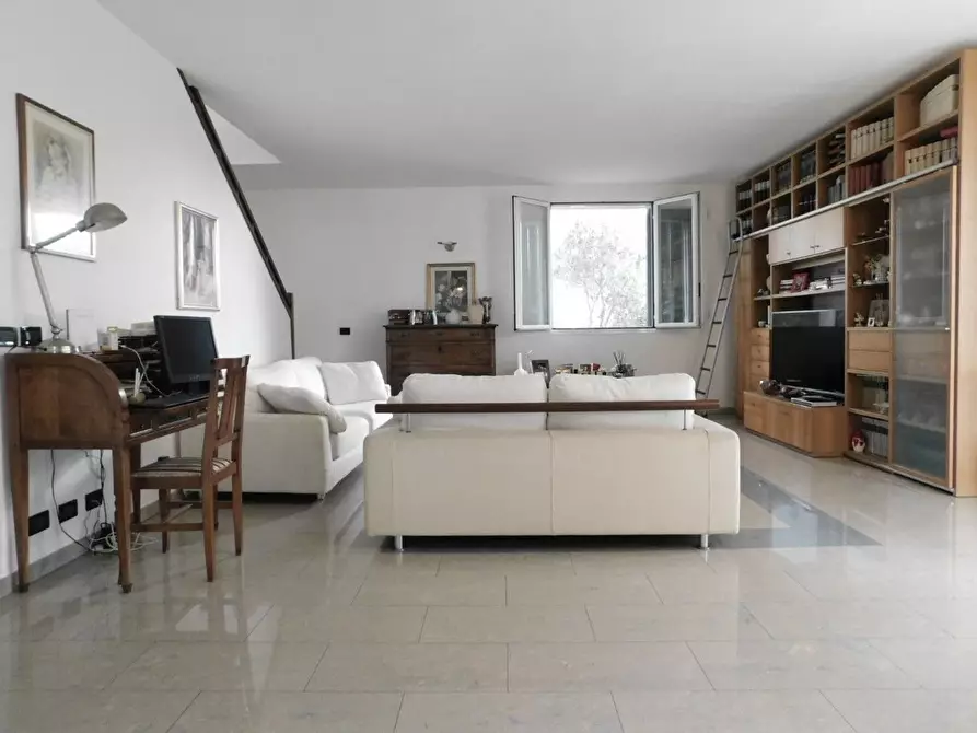 Immagine 8 di Casa semindipendente in vendita  in Ferruccio Parri a Cervia