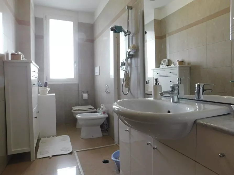 Immagine 19 di Casa semindipendente in vendita  in Ferruccio Parri a Cervia