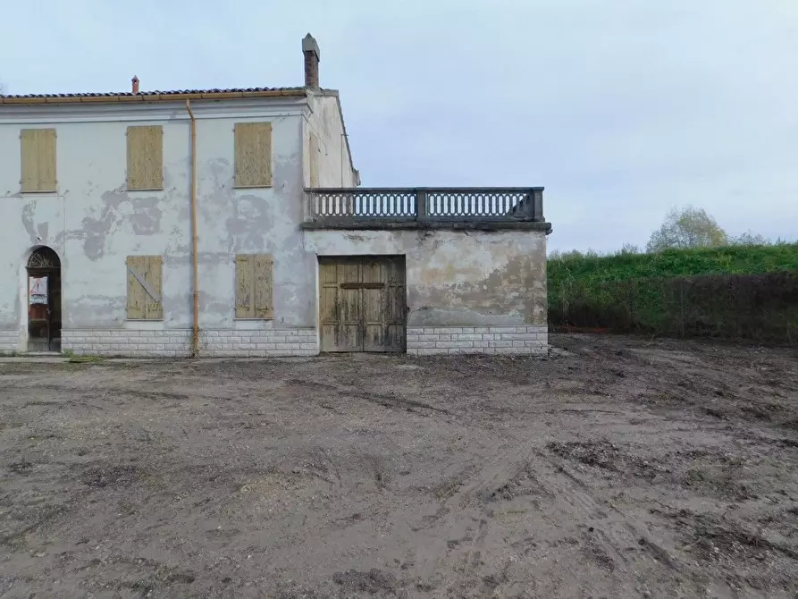 Immagine 4 di Rustico / casale in vendita  in Bagnolo-Salara a Ravenna