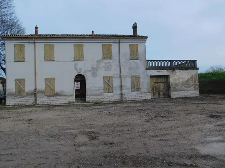 Immagine 3 di Rustico / casale in vendita  in Bagnolo-Salara a Ravenna
