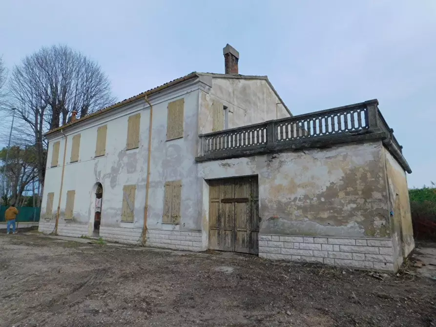 Immagine 5 di Rustico / casale in vendita  in Bagnolo-Salara a Ravenna