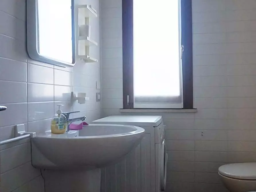 Immagine 14 di Appartamento in vendita  in Dante Alighieri a Cervia