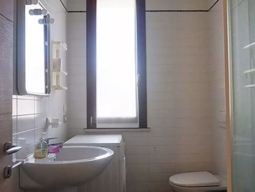 Immagine 15 di Appartamento in vendita  in Dante Alighieri a Cervia