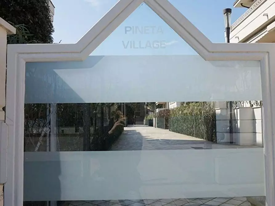 Immagine 18 di Appartamento in vendita  in Dante Alighieri a Cervia