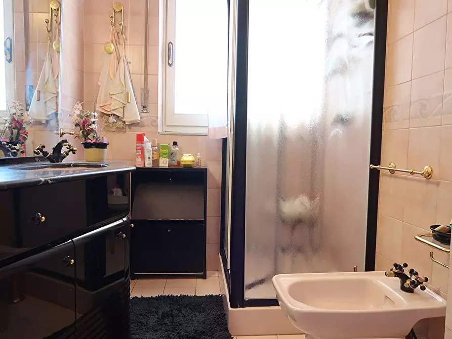 Immagine 25 di Appartamento in vendita  in Volturno 33 a Cervia