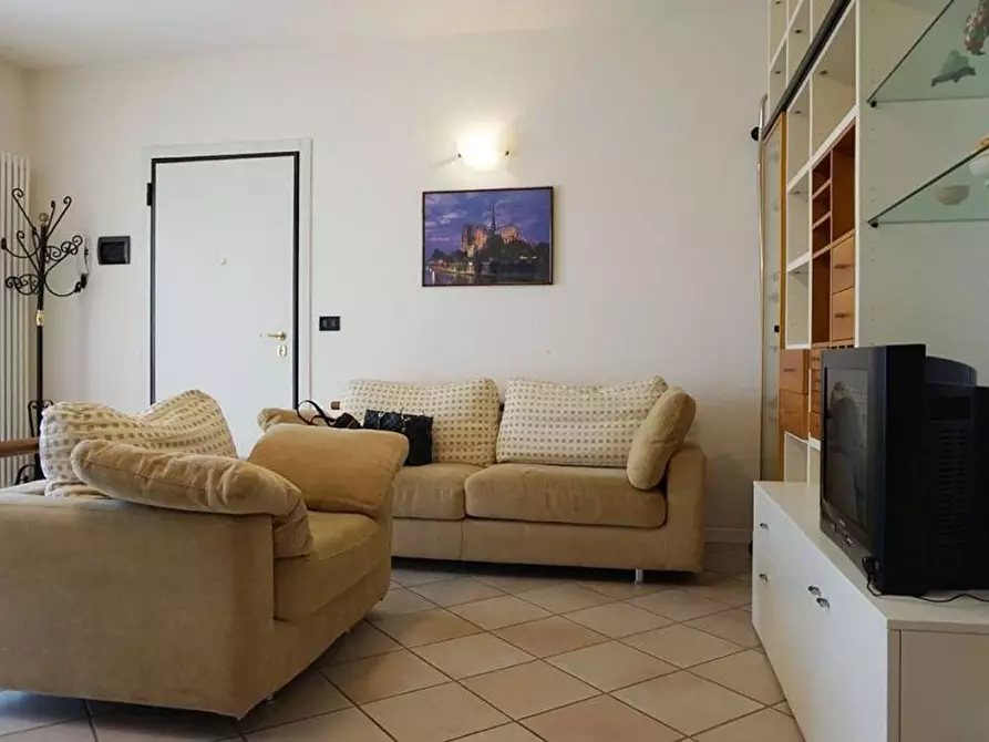 Immagine 6 di Appartamento in vendita  in Genova a Cervia