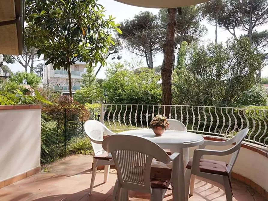 Immagine 10 di Appartamento in vendita  in Genova a Cervia