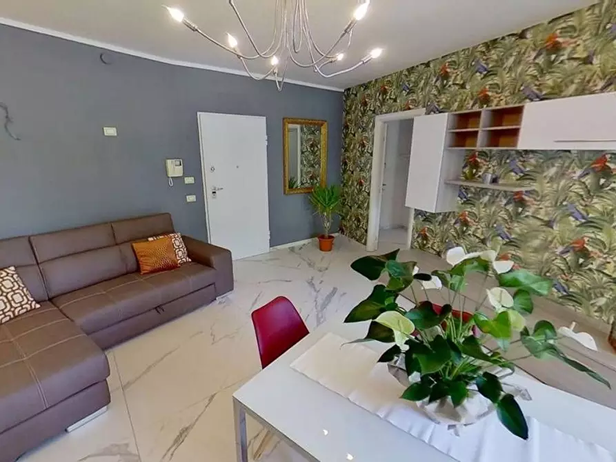 Immagine 5 di Appartamento in vendita  in Ravenna a Cervia