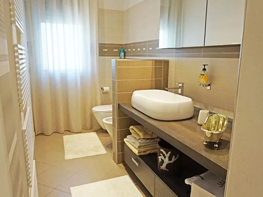 Immagine 19 di Appartamento in vendita  in Rovigo a Cervia