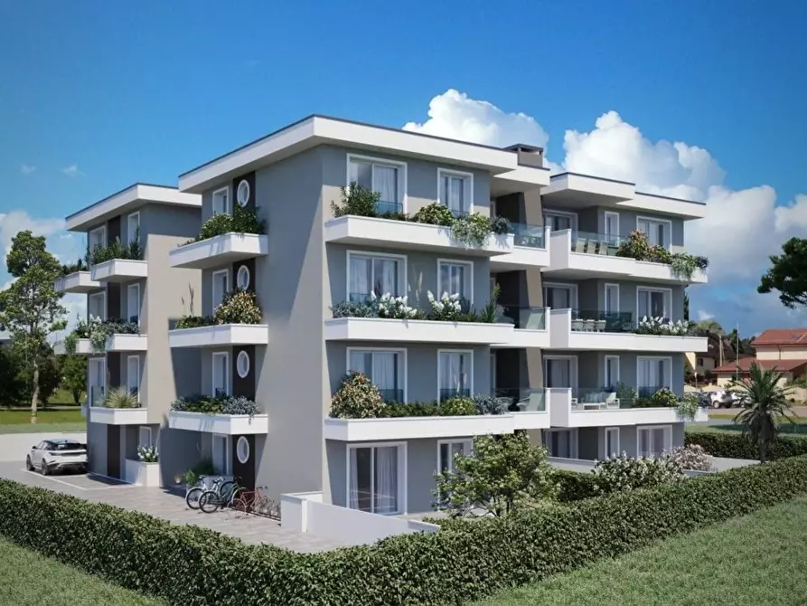 Immagine 22 di Appartamento in vendita  in Plutone a Cervia