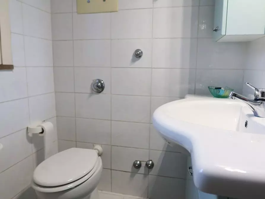 Immagine 25 di Casa semindipendente in vendita  in dei Cosmonauti 35 a Cervia