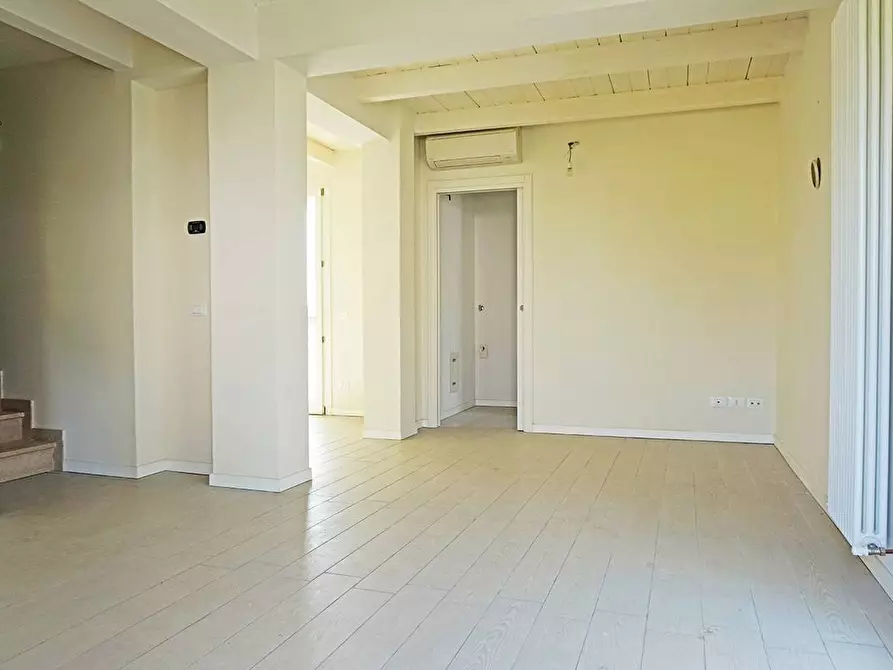 Immagine 5 di Appartamento in vendita  in G. L. Malusi 2 a Cervia