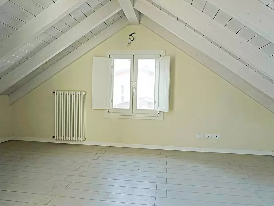 Immagine 30 di Appartamento in vendita  in G. L. Malusi 2 a Cervia