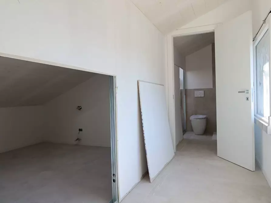 Immagine 42 di Appartamento in vendita  in Vittorio Veneto a Cervia