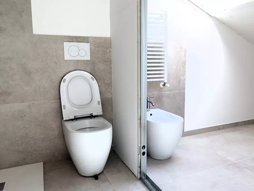 Immagine 43 di Appartamento in vendita  in Vittorio Veneto a Cervia