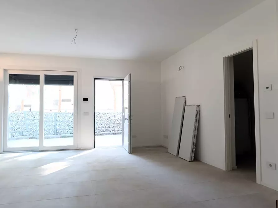 Immagine 61 di Appartamento in vendita  in Vittorio Veneto a Cervia