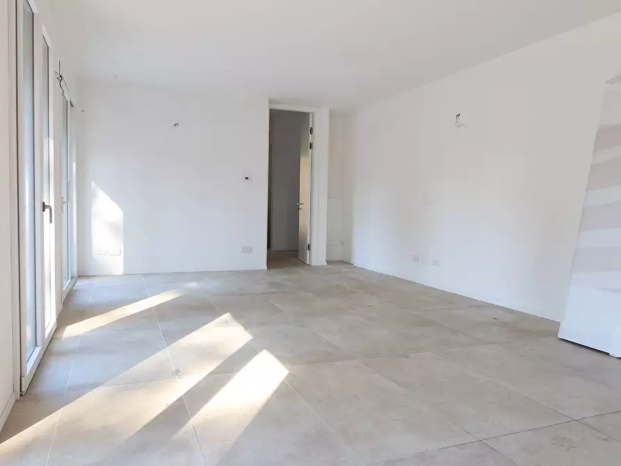 Immagine 65 di Appartamento in vendita  in Vittorio Veneto a Cervia