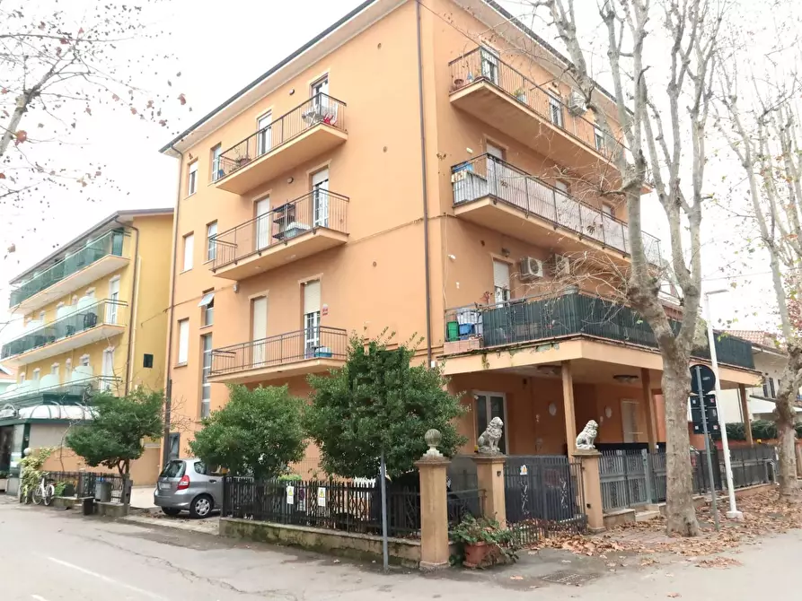 Immagine 1 di Appartamento in vendita  in via Gradara 11 a Bellaria-Igea Marina