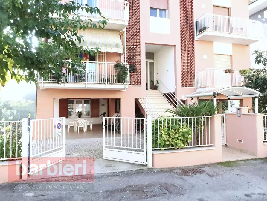 Immagine 3 di Appartamento in vendita  in Toscana 11 a Cervia