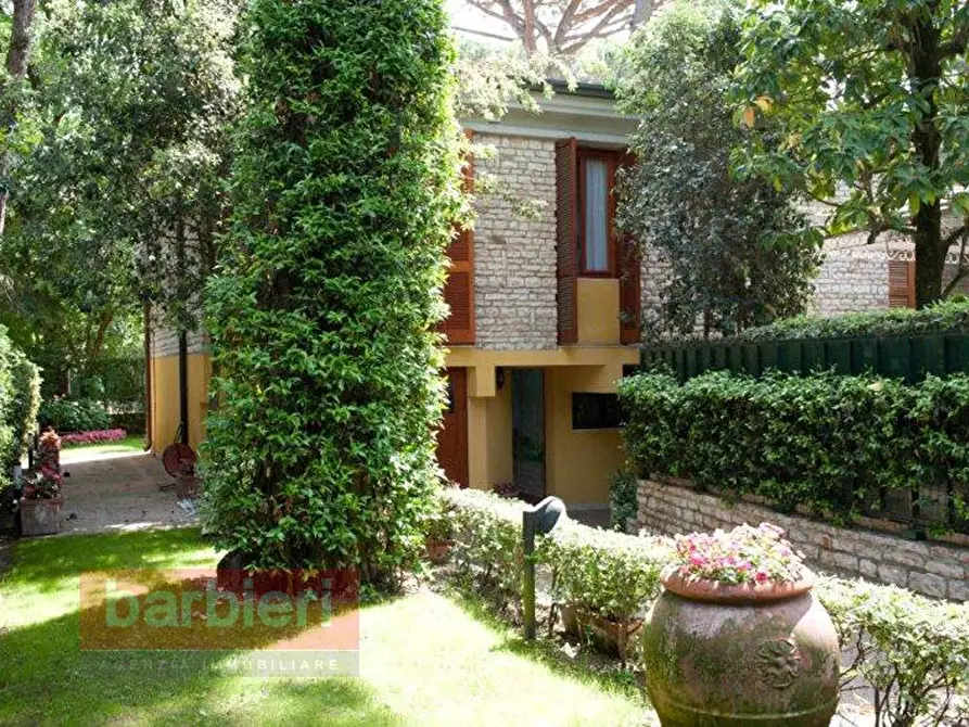 Immagine 2 di Casa semindipendente in vendita  in Viale Verdi 8 a Cervia