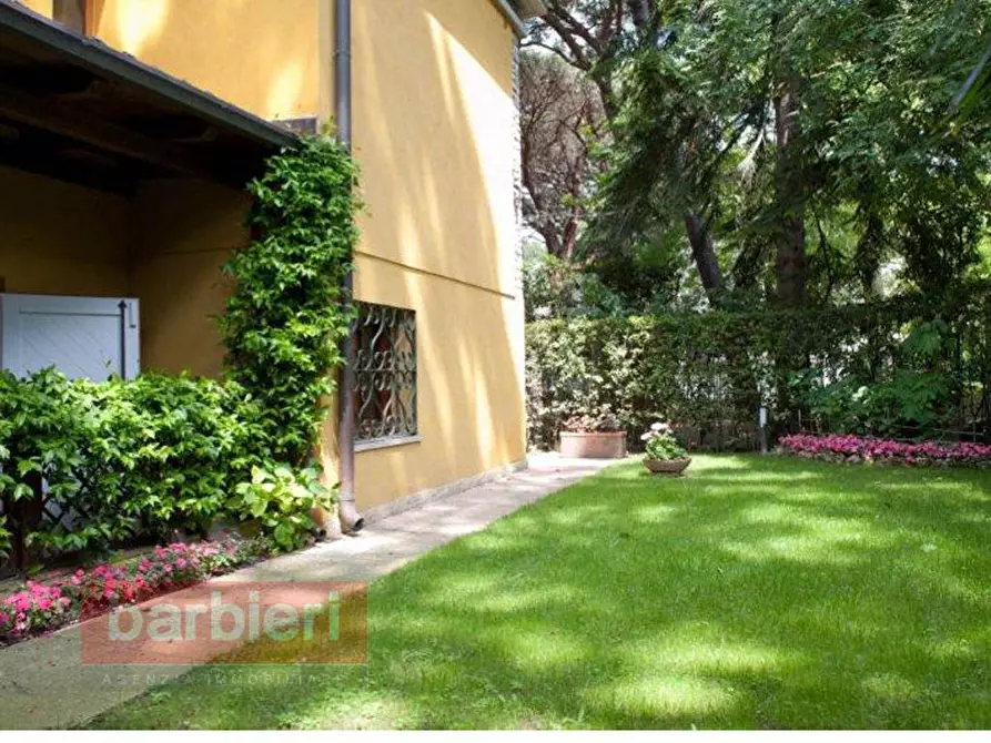 Immagine 6 di Casa semindipendente in vendita  in Viale Verdi 8 a Cervia