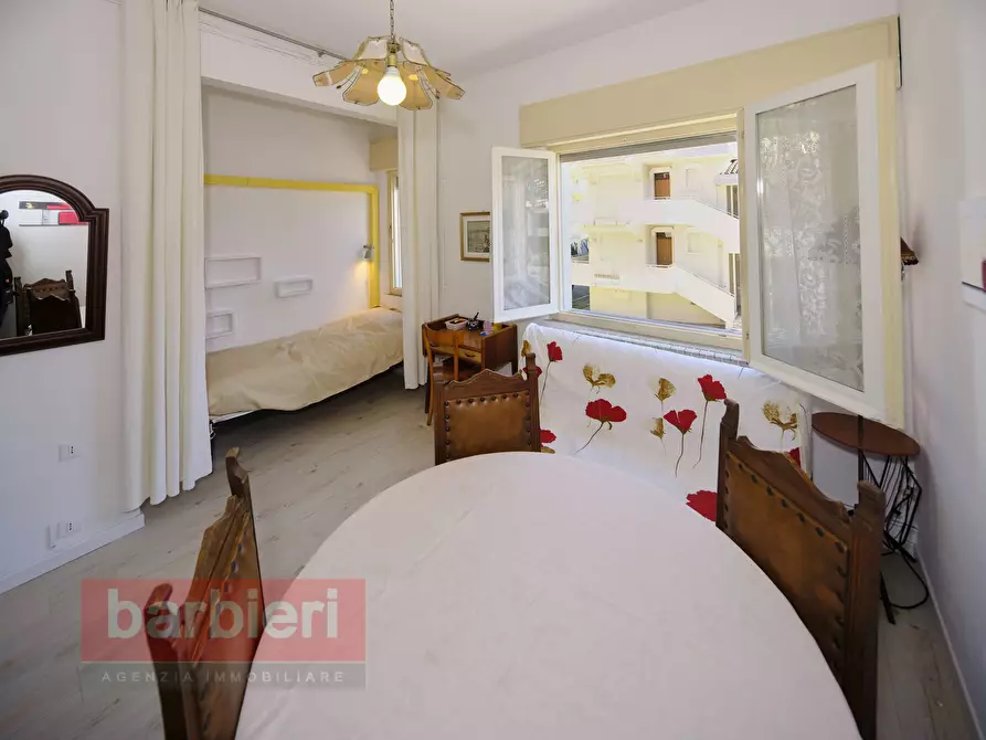 Immagine 10 di Villa in vendita  in via x traversa 11 a Cervia