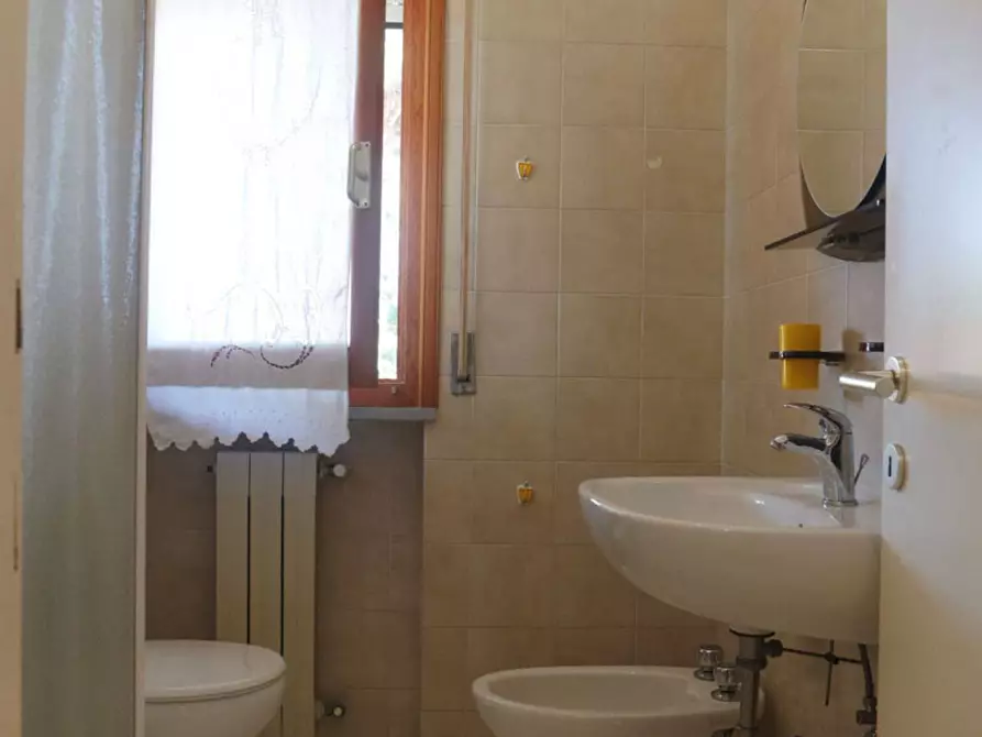 Immagine 10 di Appartamento in affitto  in viA MARCO POLO 7 a Cervia