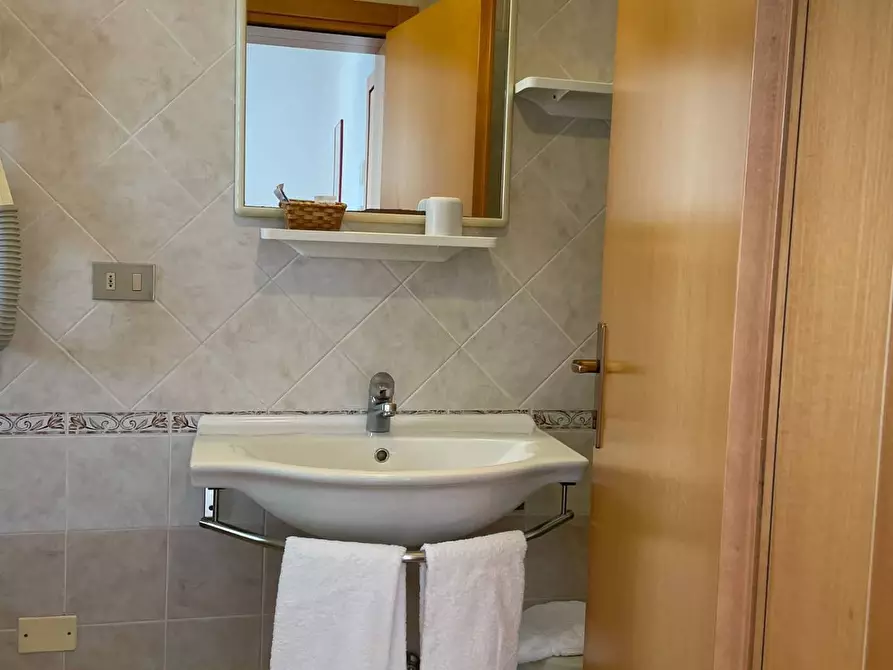 Immagine 10 di Appartamento in affitto  in Viale dei Mille 74 a Cervia